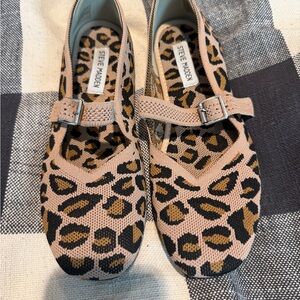Steve Madden Leopard Flats 8.5